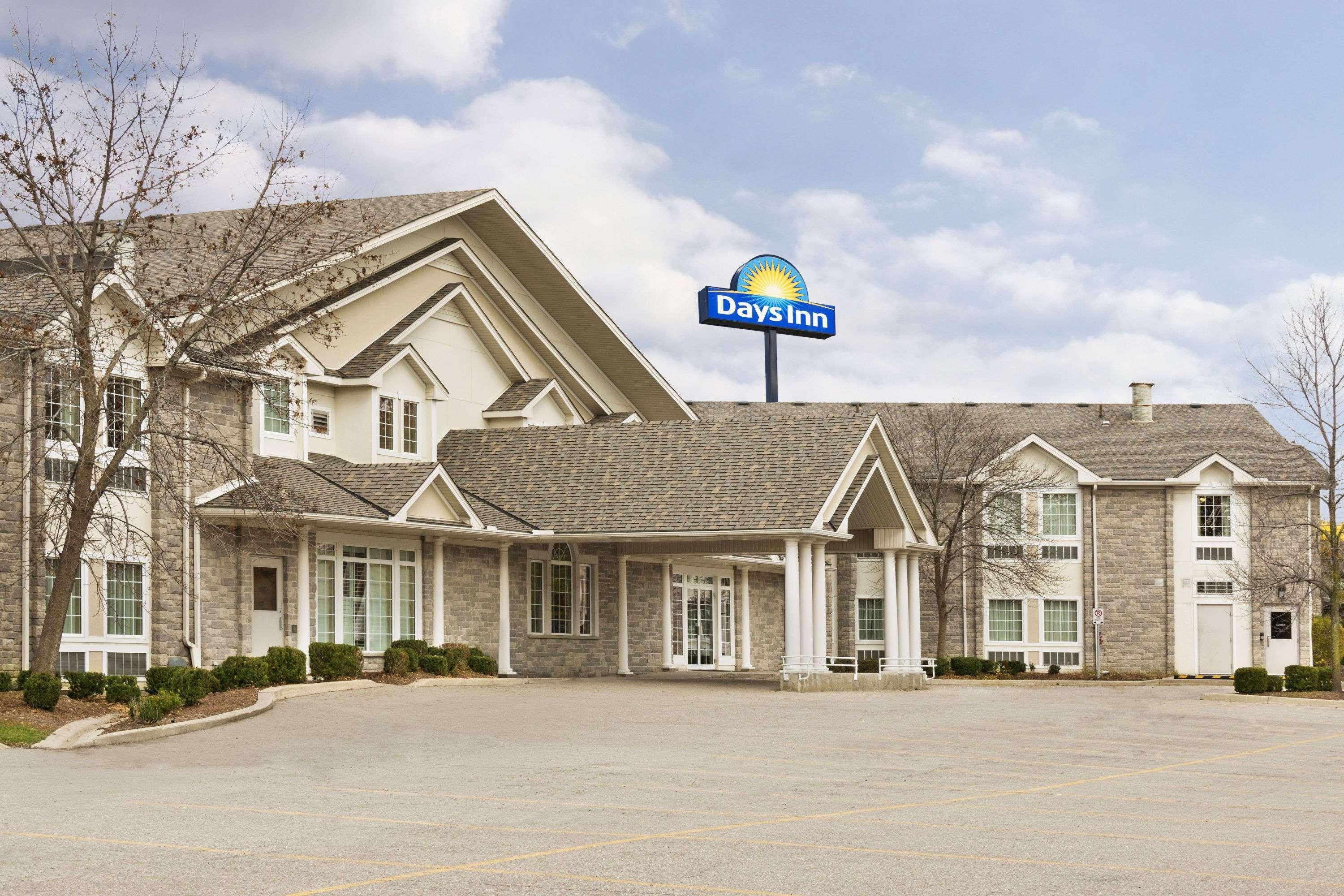 Days Inn By Wyndham Guelph Exterior foto